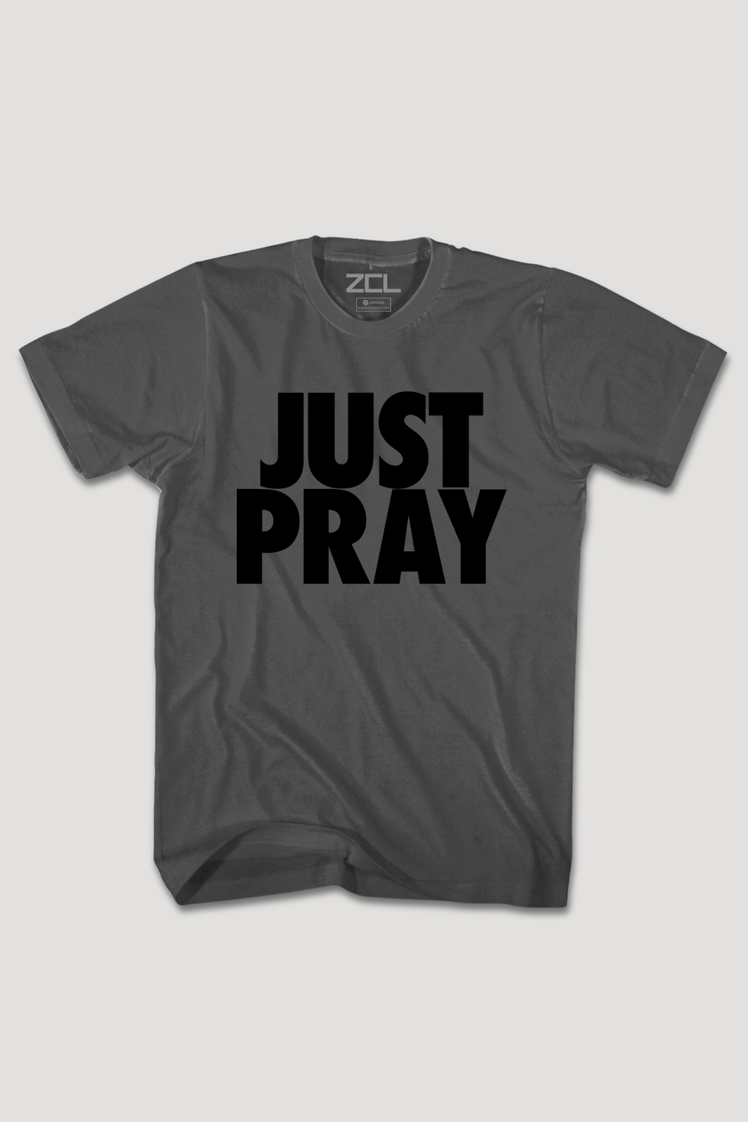 Just Pray Tee (zwart logo)