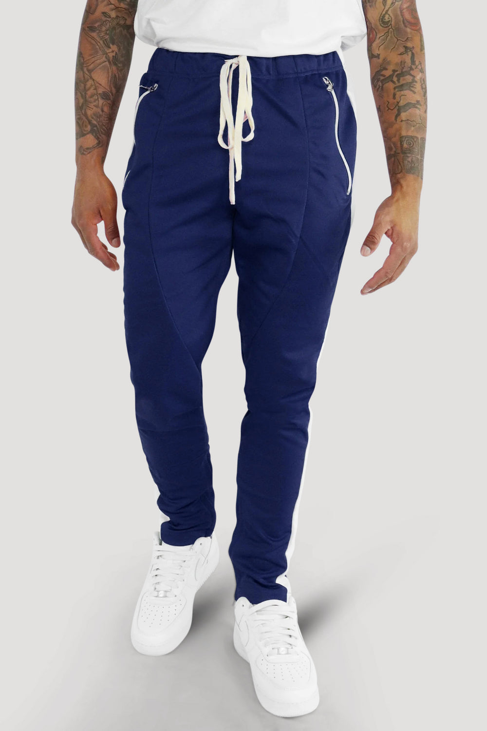 Premium trainingsbroek met ritszakken en zijstreep (marineblauw-wit)