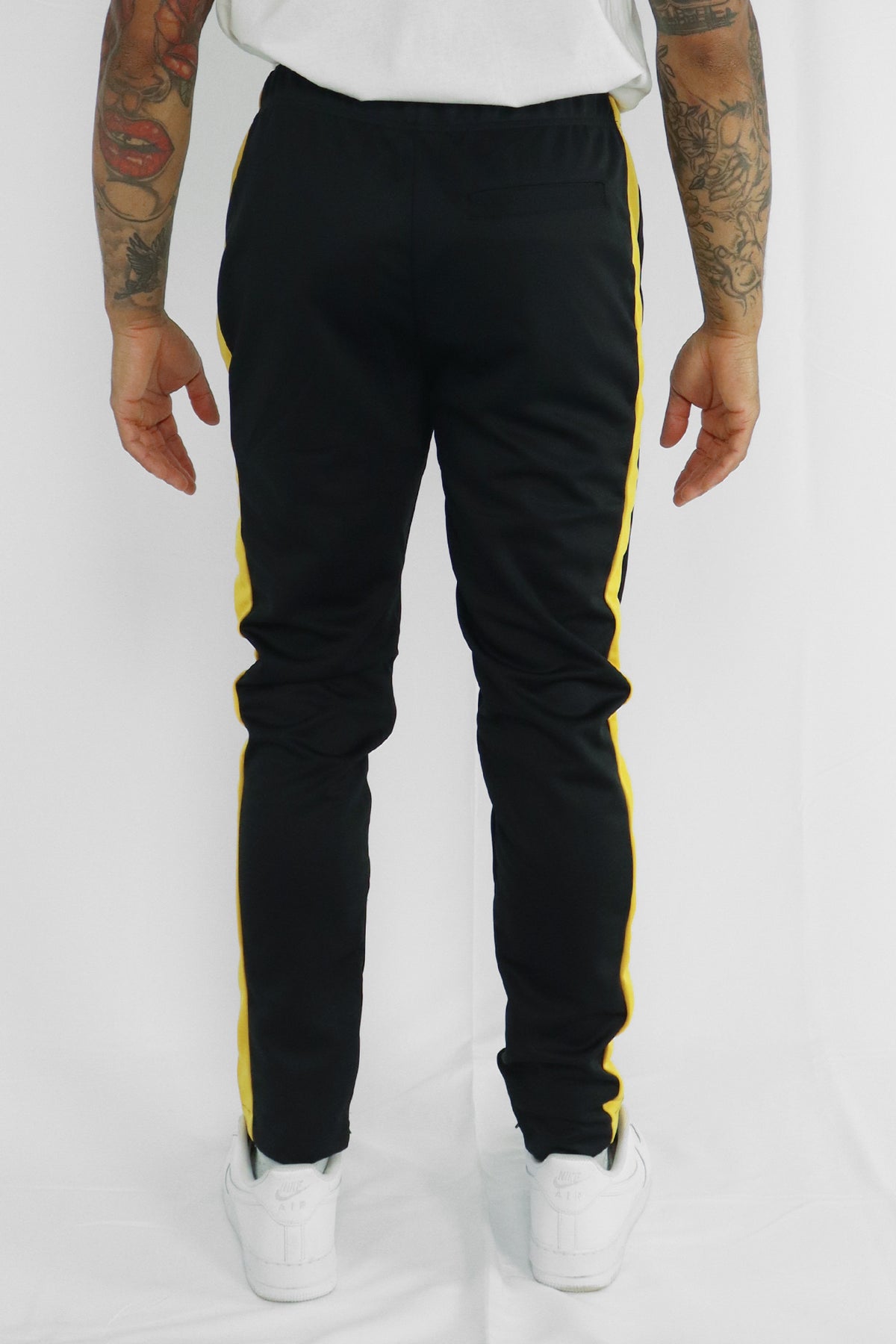 Premium Side Stripe Zip Pocket Track Pants (Black-Yellow)