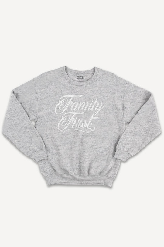 Family First Crewneck Sweatshirt (Wit Logo)