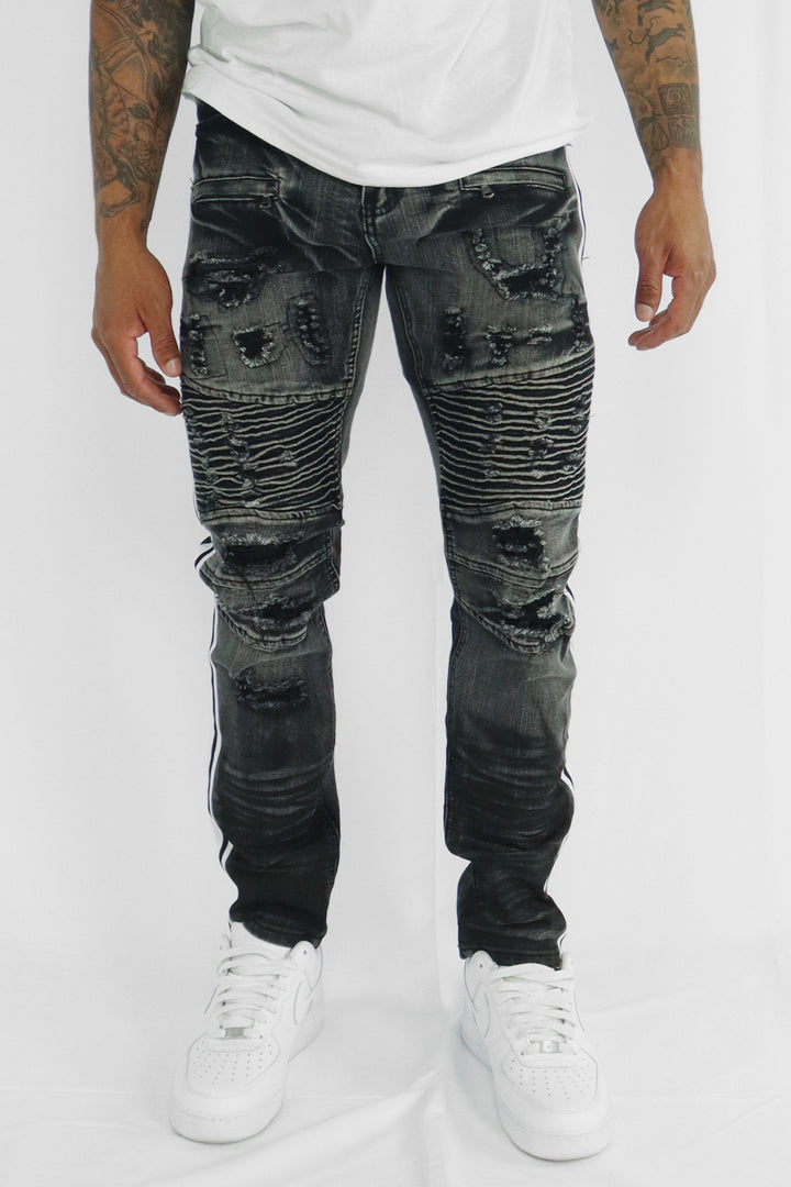 Stay On-Trend with Zamage's Trending Now: Men's Denim & Track Pants
