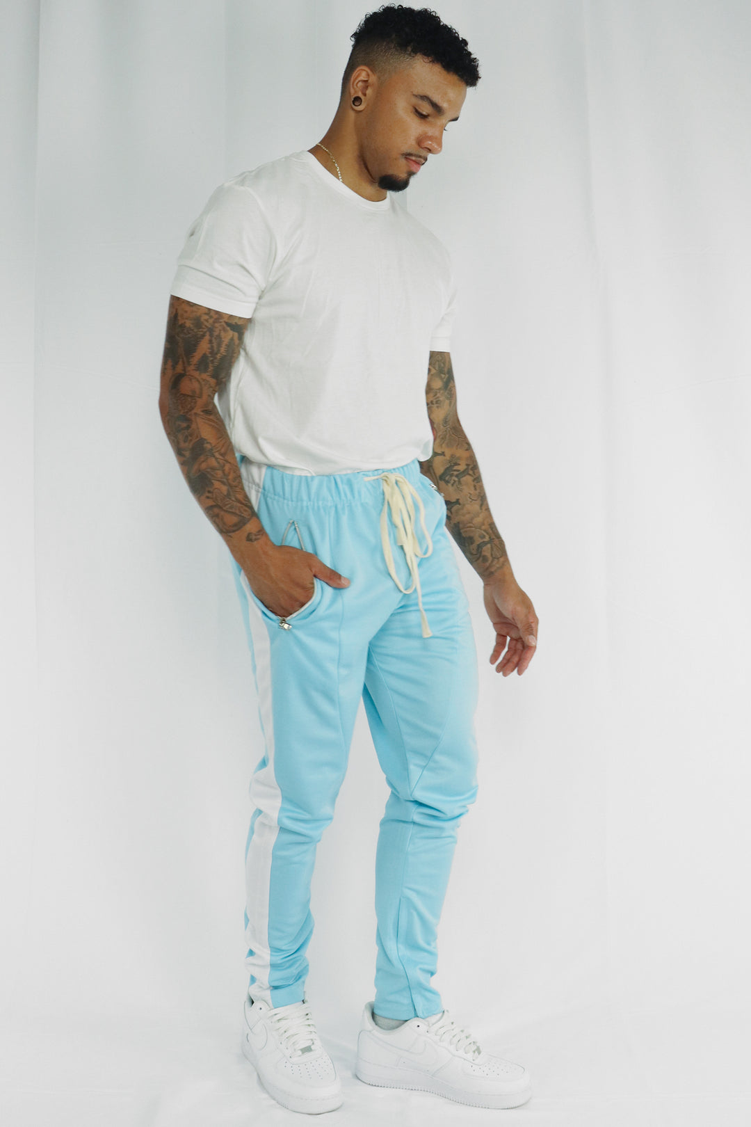 Premium Side Stripe Zip Pocket Track Pants (Grey-White) – Zamage